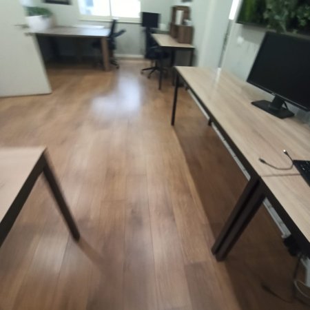 Tirane, jap me qera apartament 2+1 Kati 4, 114 m² 850 € (Rruga E Kavajës)