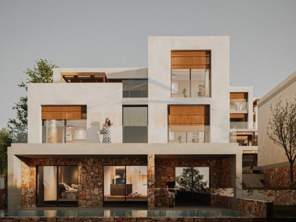 Dhermi, Shiten 10 Apartamente + 10 Poste parkimi, 2.100.000 €