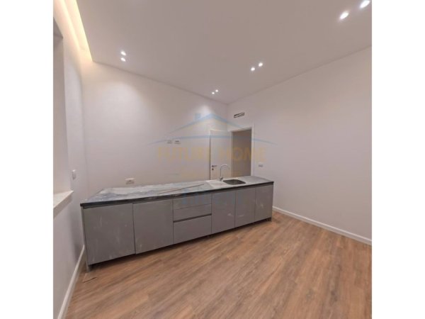 Tirane, shitet apartament Kati 0, 55 m² 142.200 €