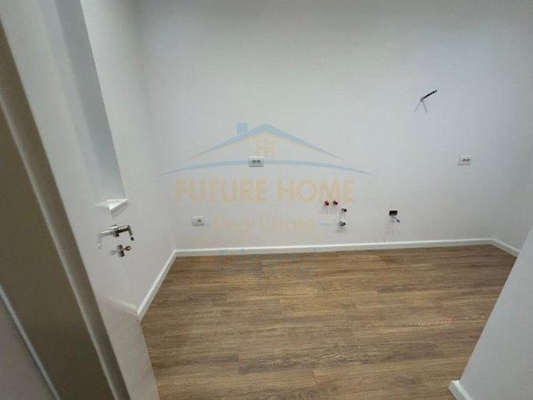 Tirane, shitet apartament Kati 0, 82 m² 208.000 €