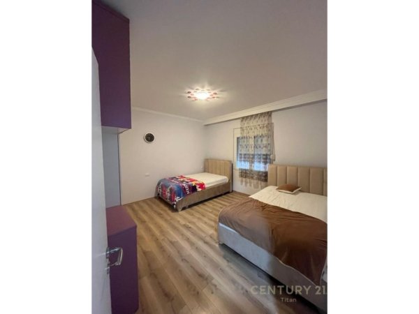 Tirane, jepet me qera apartament 2+1 Kati 1, 110 m² 650 € (Don Bosko Titan130857)