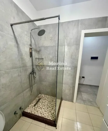 Tirane, shitet apartament 3+1 Kati 1, 115 m² 161.000 € (Shkoze)