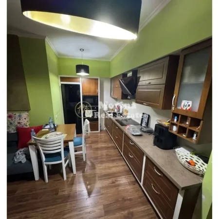 Tirane, shitet apartament 2+1 Kati 6, 125 m² 385.000 € (Stadiumi Dinamo)