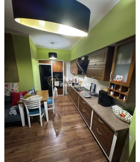 Tirane, shitet apartament 2+1 Kati 6, 125 m² 385.000 € (Stadiumi Dinamo)
