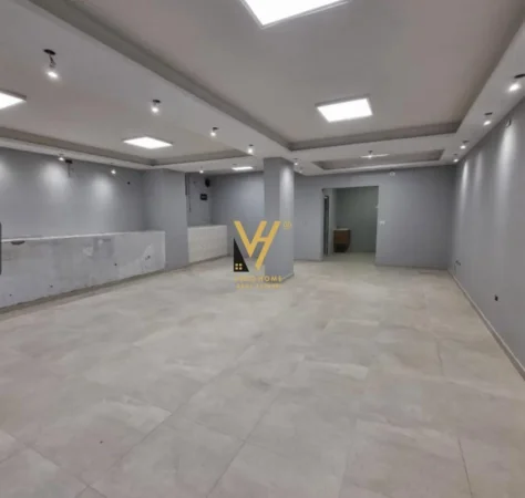 Tirane, shitet ambjent biznesi Kati 0, 94 m² 134.000 € (RRUGA HOXHA TAHSIN)