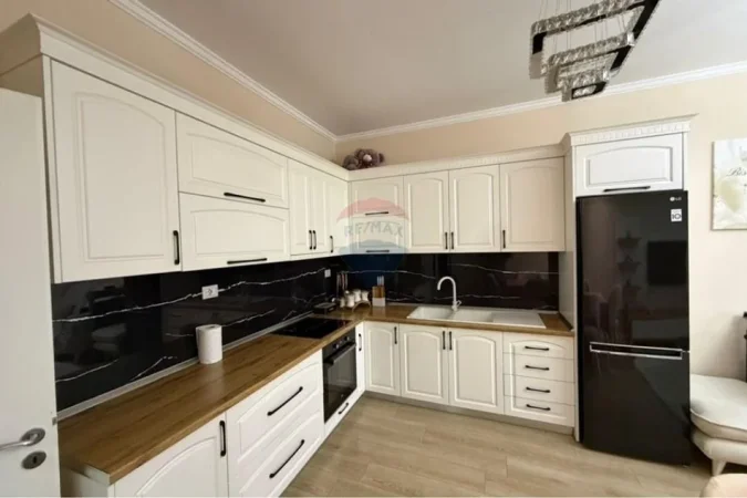 Tirane, shitet apartament 2+1 Kati 5, 89 m² 135.000 € (Shkozë, Tiranë(ID: 530191070-44)