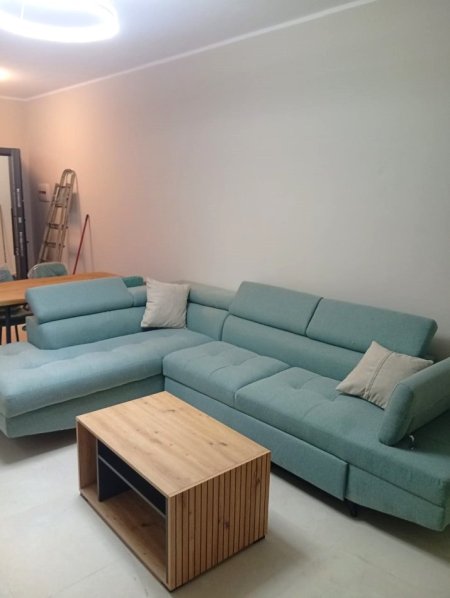 🏠 Jepet me Qera Apartament 2+1+2 ne  5 Maj, pas Concordit