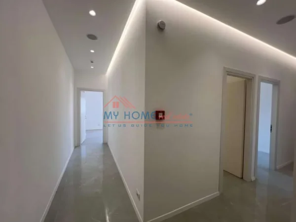 Tirane, jepet me qera ambjent biznesi Kati 2, 140 m² 1.600 € (Rruga Panorama)