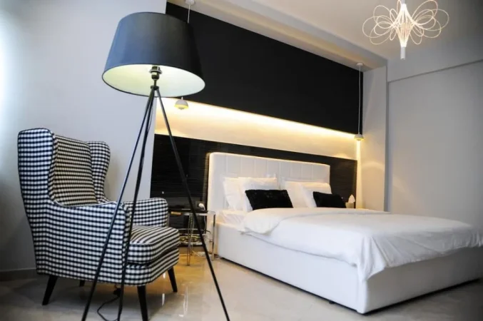 Tirane, jepet me qera apartament 2+1+Ballkon Kati 8, 96 m² 950 € (Bllok)