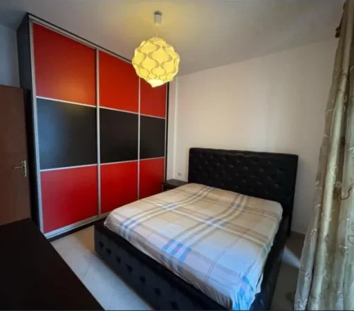 Tirane, jepet me qera apartament 2+1+Ballkon Kati 2, 90 m² 450 € (Yzberishtit/Rruga 3 Deshmoret,)