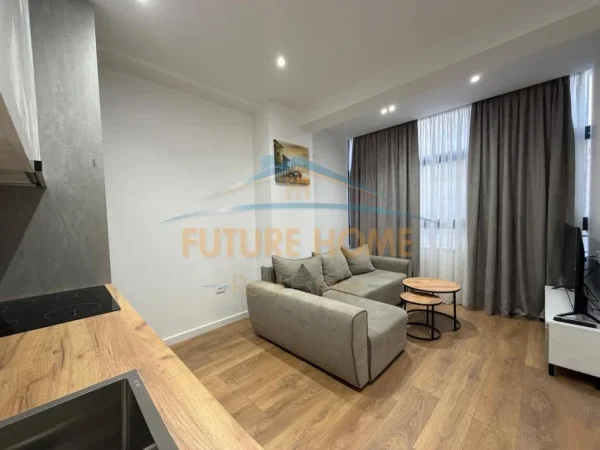 Tirane, jepet me qera apartament 1+1 Kati 1, 40 m² 550 € 