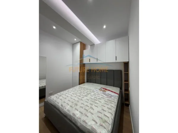 Tirane, jepet me qera apartament 1+1+Ballkon , 40 m² 