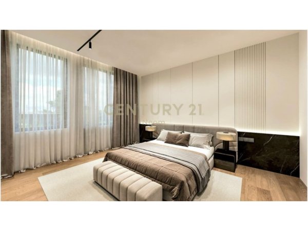 Tirane, shitet apartament 3+1+Aneks+Ballkon Kati 1, 210 m² 390.000 € (Liqeni thate)
