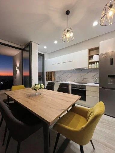 Tirane, jepet me qera apartament 2+1+Aneks+Ballkon Kati 2, 115 m² 500 € (Fresku)