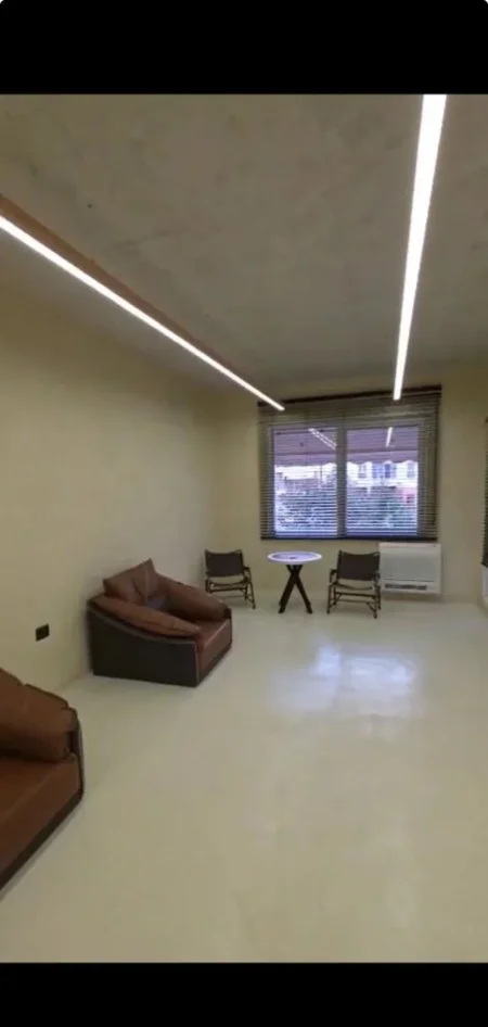 Tirane, shitet apartament 1+1 Kati 1, 65 m² 227.500 € (KOMUNA E PARISIT)