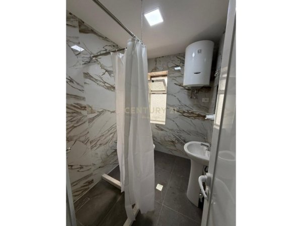 Tirane, jepet me qera apartament 1+1 Kati 1, 58 m² 550 € (Rr. Bardhyl)