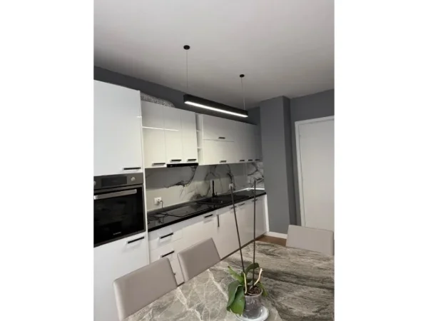 Tirane, jepet me qera apartament 2+1+Ballkon , 82 m² (BULEVARDI I RI)