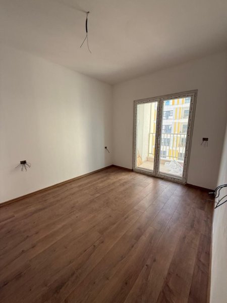 Tirane, jepet me qera apartament 1+1+Ballkon Kati 7, 52 m² 600 € (Zogu i Zi)