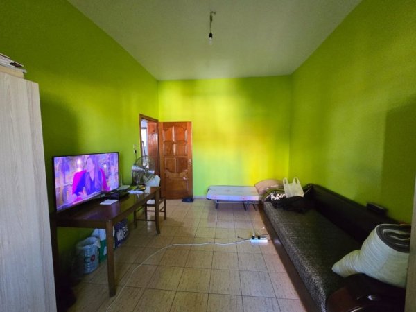 Tirane, shitet apartament 1+1+Ballkon Kati 3, 47 m² (MEDRESEJA)