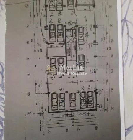 Tirane, shitet garazh | post parkimi Kati -1, 13 m² (Ali Demi)