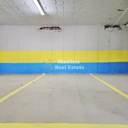 Tirane, shitet garazh | post parkimi Kati -1, 13 m² (Ali Demi)