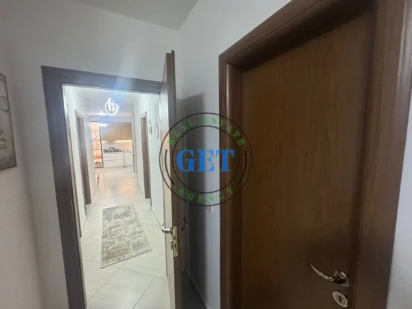 Durres, shitet apartament 3+1 Kati 6, 120 m² 136.000 € (Shkozet)