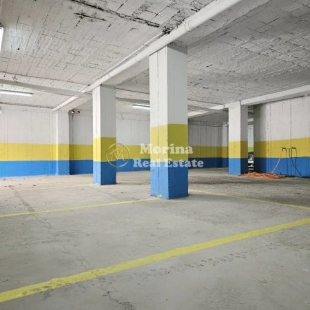 Tirane, shitet garazh | post parkimi Kati -1, 13 m² (Ali Demi)