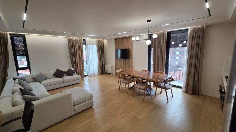 Tirane, jepet me qera apartament 2+1 Kati 3, 130 m² 1.200 € (Shkolla e Kuqe)