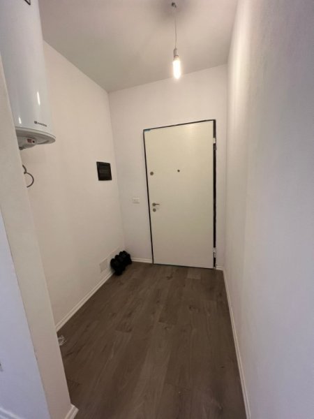 Tirane, jepet me qera apartament 2+1+Aneks+Ballkon Kati 2, 115 m² 550 €