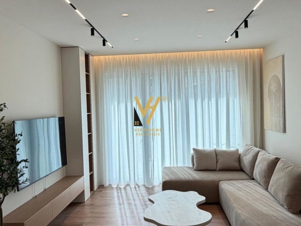 Tirane, jepet me qera apartament 2+1+Ballkon Kati 3, 120 m² 1.900 € (GREEN VALLEY 3, LIQENI I THATE)