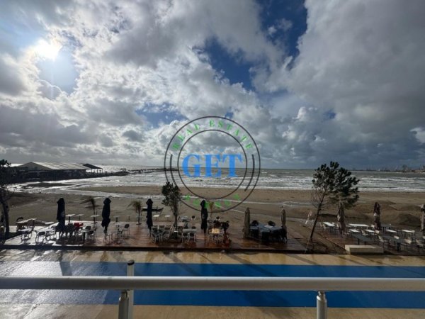 Durres, jepet me qera apartament 2+1 , 75 m² 600 € (Plazh)