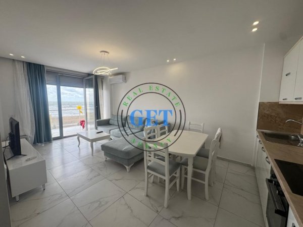 Durres, jepet me qera apartament 2+1 , 75 m² 600 € (Plazh)