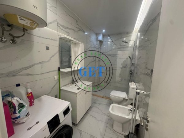 Durres, jepet me qera apartament 2+1 , 75 m² 600 € (Plazh)