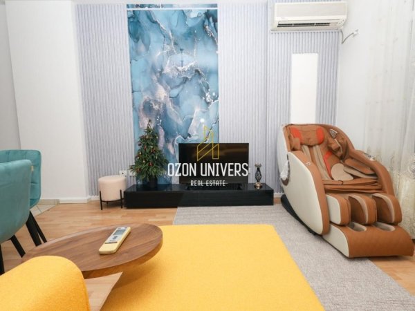 Tirane, jepet me qera apartament 2+1+Ballkon Kati 3, 95 m² 1.200 € (Kopshti Botanik)