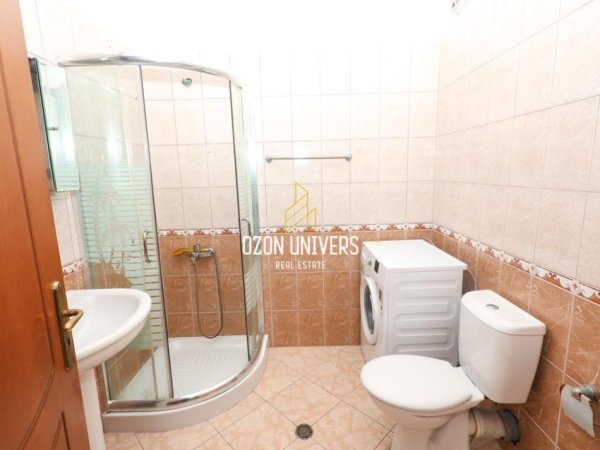 Tirane, jepet me qera apartament 2+1+Ballkon Kati 3, 95 m² 1.200 € (Kopshti Botanik)