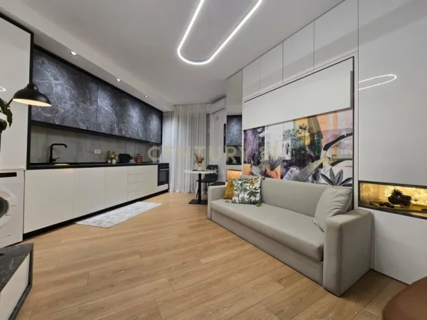 Tirane, shitet apartament 1+1 Kati 4, 35 m² 83.000 € (Komuna e Parisit)