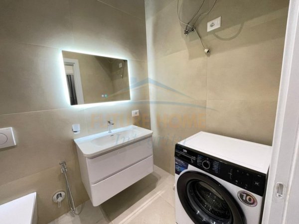 Tirane, jepet me qera apartament 2+1 Kati 1, 96 m² 800 € (Rruga Fuat Toptani , Prane Ekonomikut)