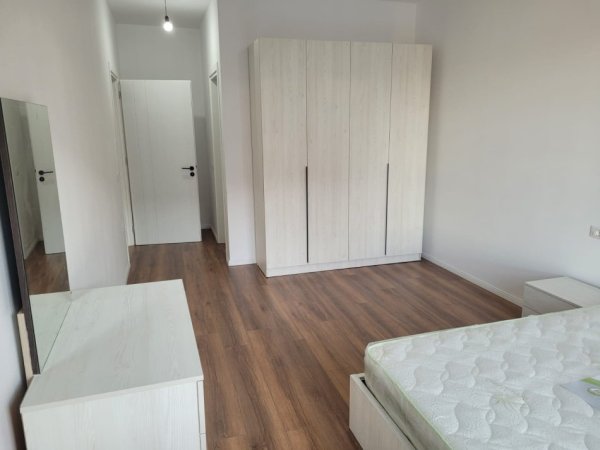 Tirane, jepet me qera apartament 2+1+Ballkon Kati 6, 97 m² 450 € (ne qender Kamez.)
