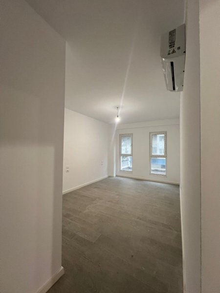 Tirane, jepet me qera apartament 2+1 Kati 1, 118 m² 700 € (Kompleksi Aura)