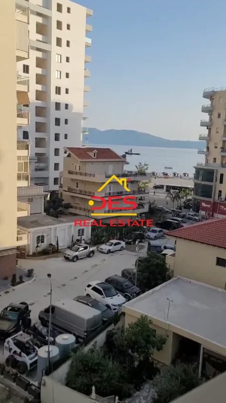 Vlore, jepet me qera apartament 1+1+Ballkon Kati 5, 70 m² 350 € (Lungomare)