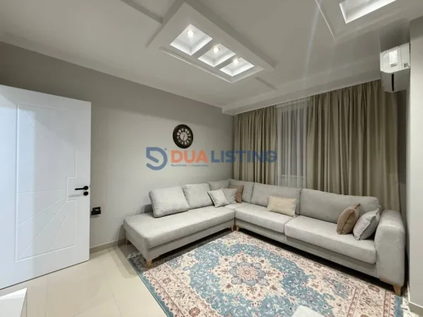 Tirane, jepet me qera apartament 2+1+Ballkon Kati 2, 80 m² 550 € (Rruga Besa)