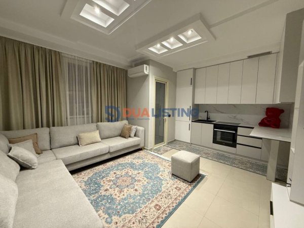Tirane, jepet me qera apartament 2+1+Ballkon Kati 2, 80 m² 550 € (Rruga Besa)
