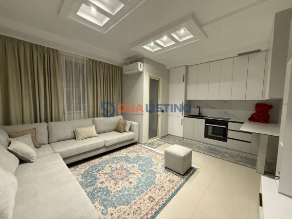 Tirane, jepet me qera apartament 2+1+Ballkon Kati 2, 80 m² 550 € (Rruga Besa)