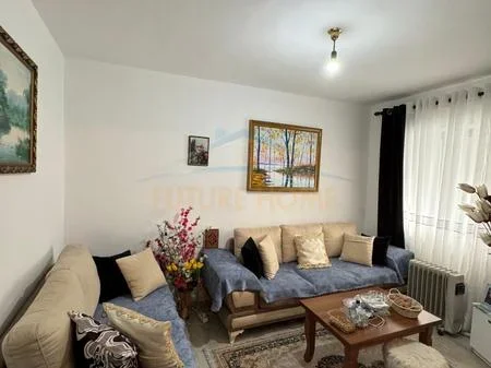 Tirane, jepet me qera apartament 1+1 Kati 1, 67 m² 148.000 € 