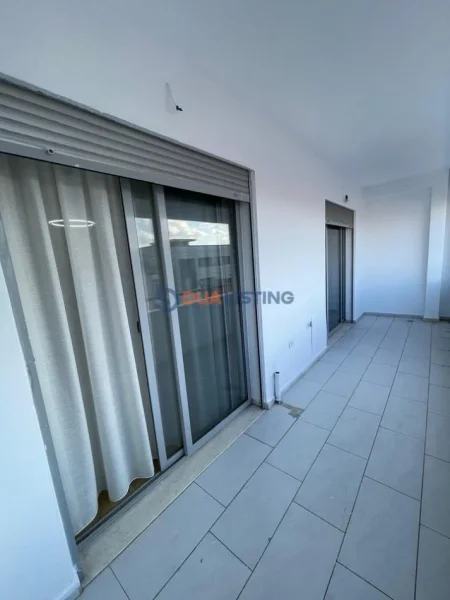 Tirane, shitet apartament 2+1+Ballkon Kati 8, 98 m² 153.000 € (Astiri)