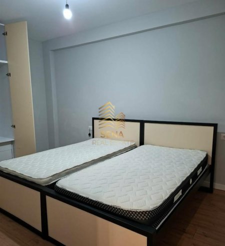 Tirane, jepet me qera apartament 2+1+Ballkon Kati 2, 80 m² 430 € (Rruga Muhamed Deliu)