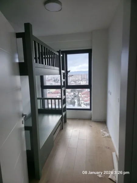 Tirane, jepet me qera apartament 2+1 Kati 8, 88 m² 700 € (BULEVARDI I RI)