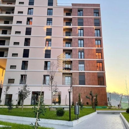 Tirane, jepet me qera ambjent biznesi Kati 0, 60 m² 650 € (Kompleksi Jolla)