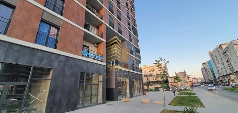 Tirane, jepet me qera ambjent biznesi Kati 0, 60 m² 650 € (Kompleksi Jolla, Astir)