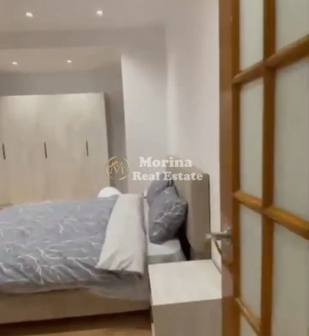 Tirane, jepet me qera apartament 1+1 Kati 1, 70 m² 250 € (Linze)